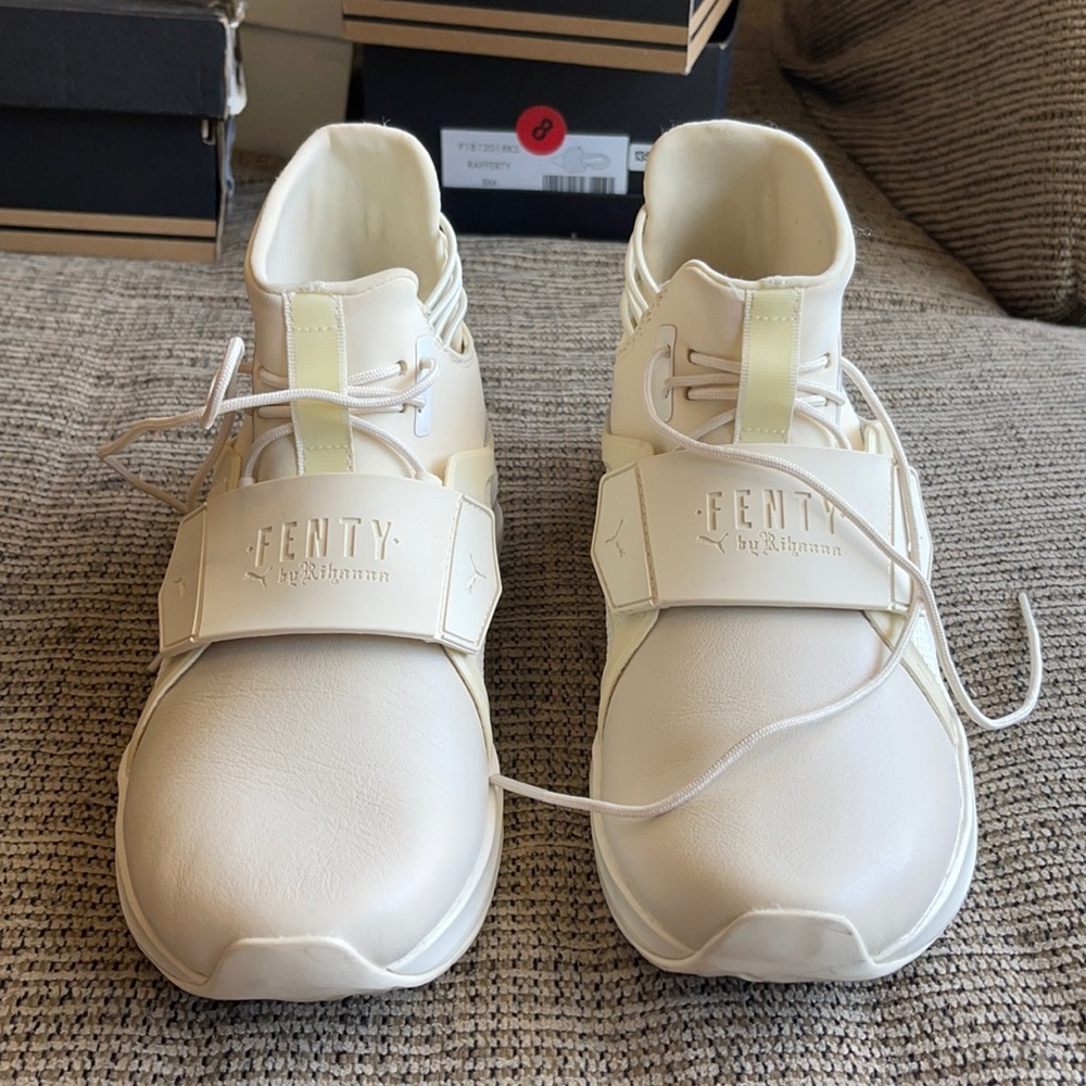 MUST GO‼️ Puma Trainer Hi by FENTY